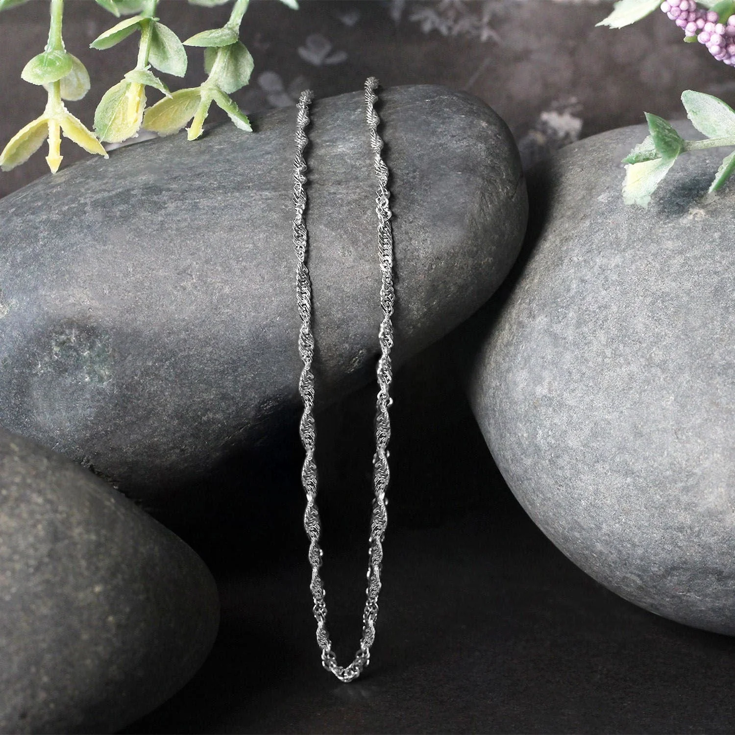 14k White Gold Singapore Chain 1.7mm - Image 6
