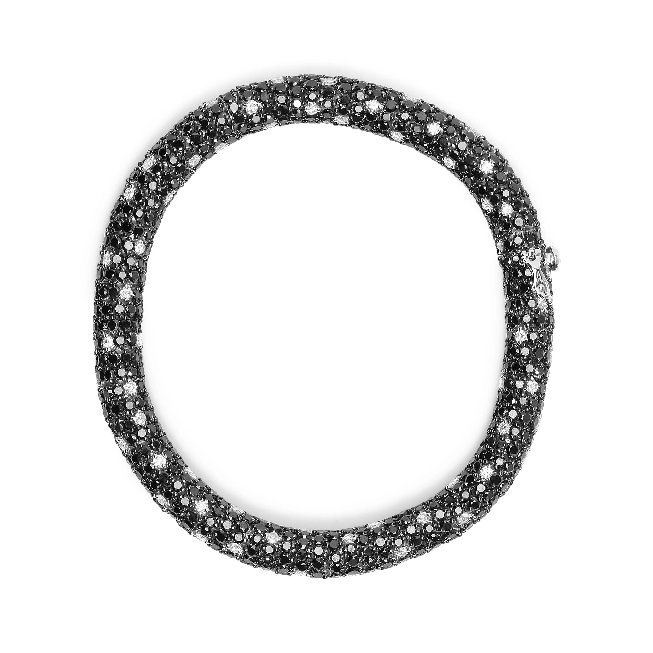 18K White Gold 20.0 Cttw Black and White Pave Set Diamond Eternity Snake Skin Style Tennis Bracelet (Black and G-H Color, SI1-SI2 Clarity) - Size 7" - Image 2