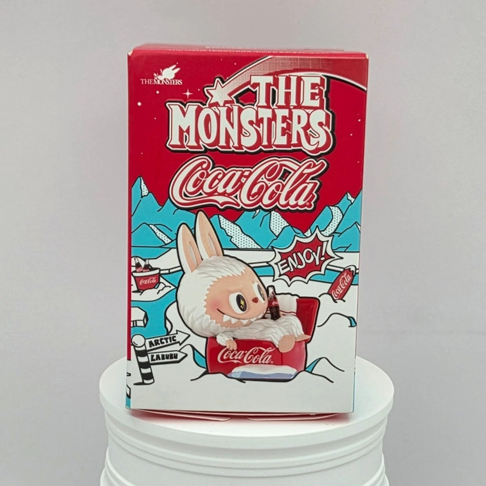 The Monster's Coca-Cola Figures - Card Confirmed "Snowy Mountain"